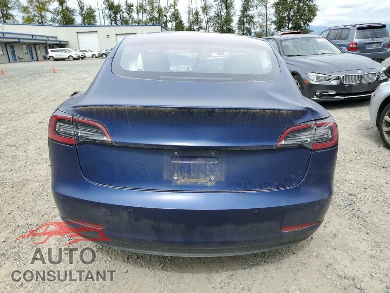TESLA MODEL 3 2018 - 5YJ3E1EA1JF039205