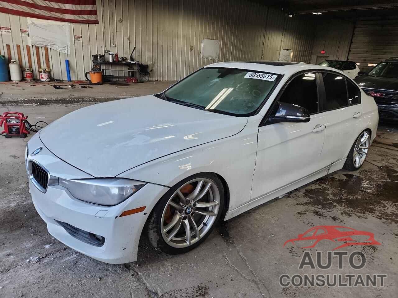 BMW 3 SERIES 2013 - WBA3A5C58DF358185