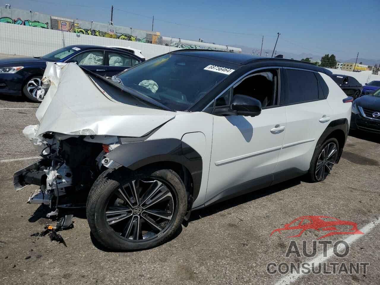 TOYOTA BZ4X XLE 2023 - JTMABACA9PA010507