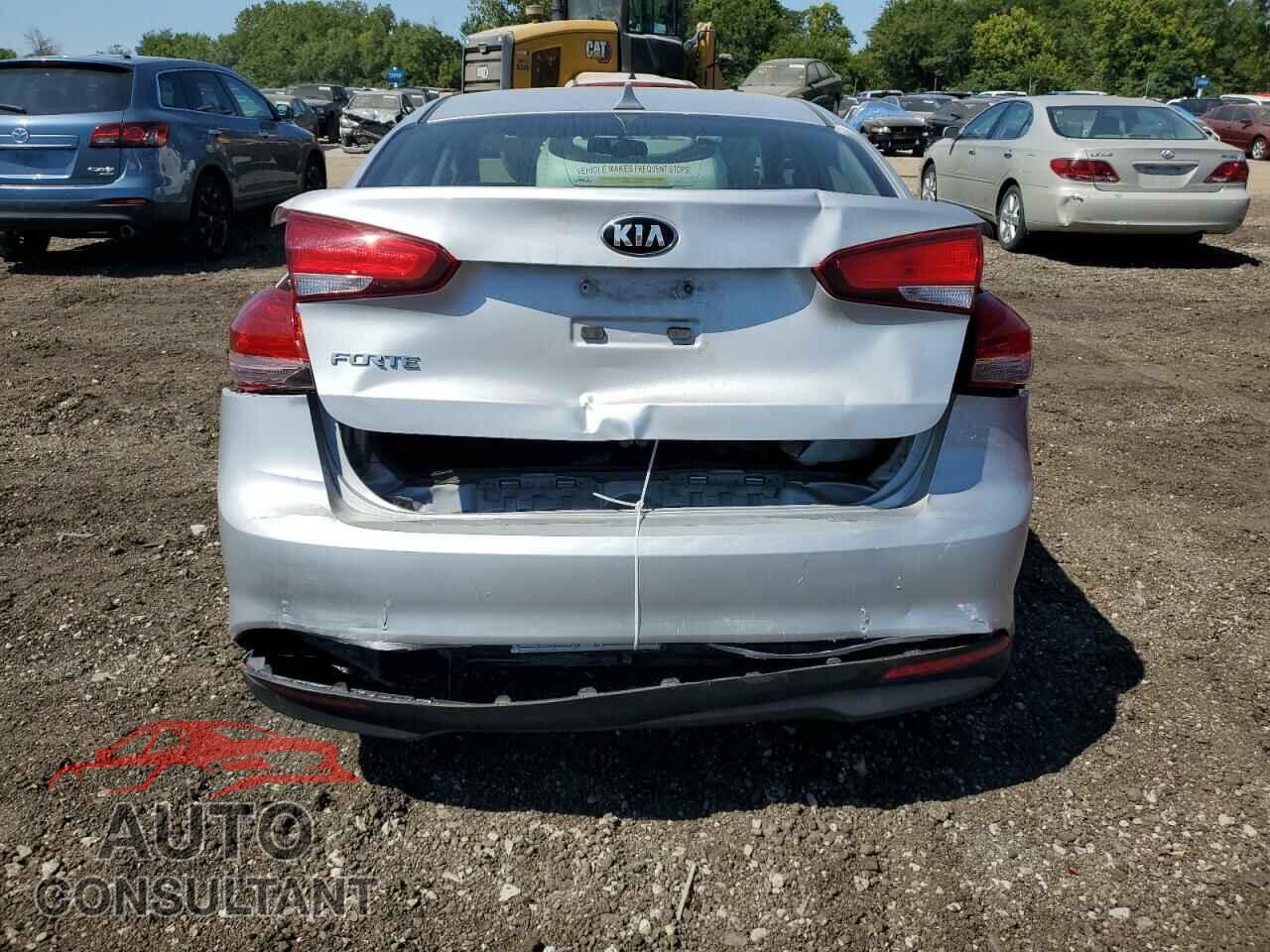 KIA FORTE 2018 - 3KPFK4A7XJE220424