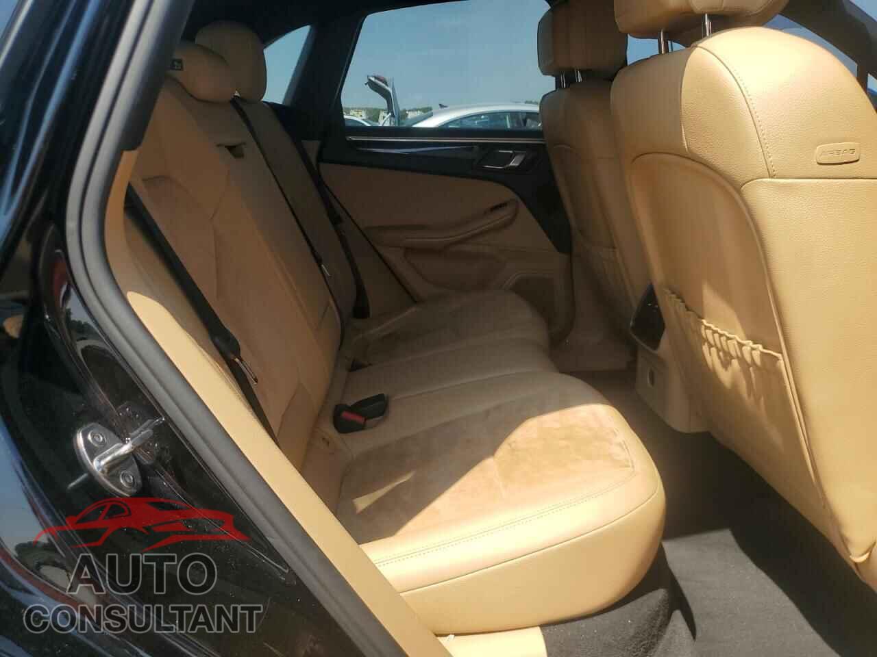 PORSCHE MACAN 2017 - WP1AA2A51HLB07784