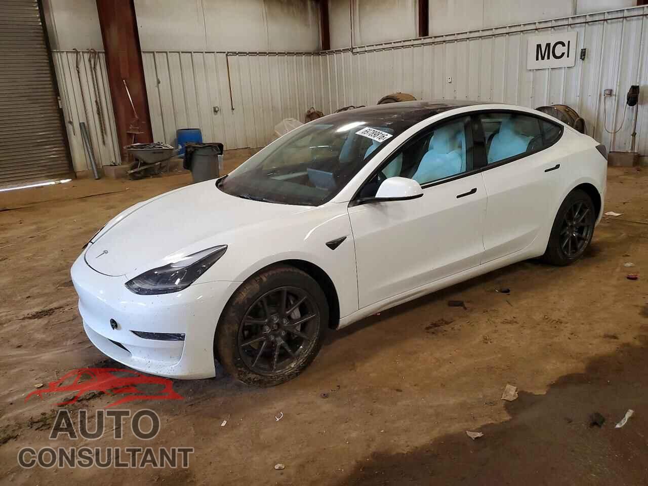 TESLA MODEL 3 2021 - 5YJ3E1EBXMF091994