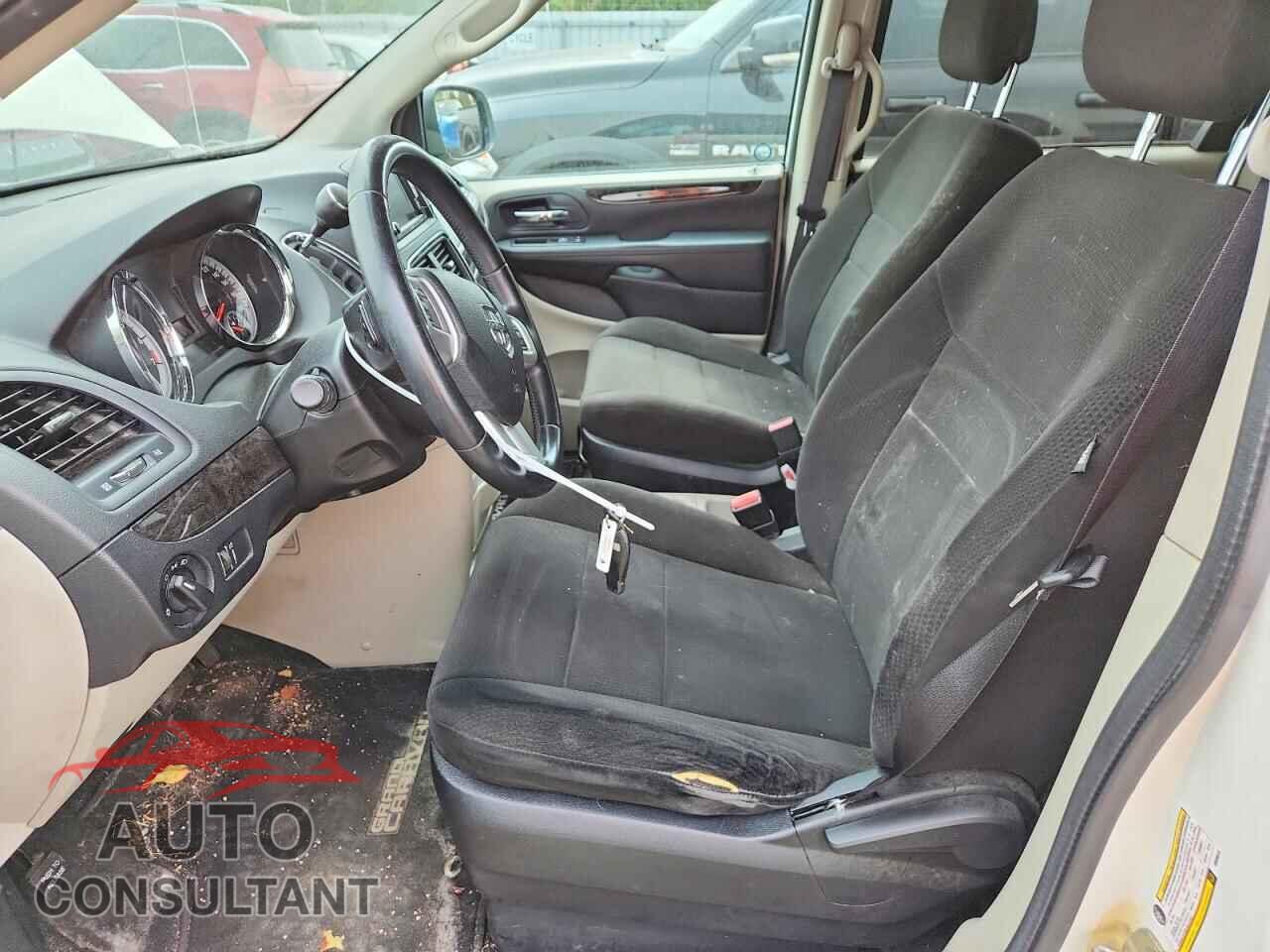 DODGE CARAVAN 2013 - 2C4RDGBG8DR698819