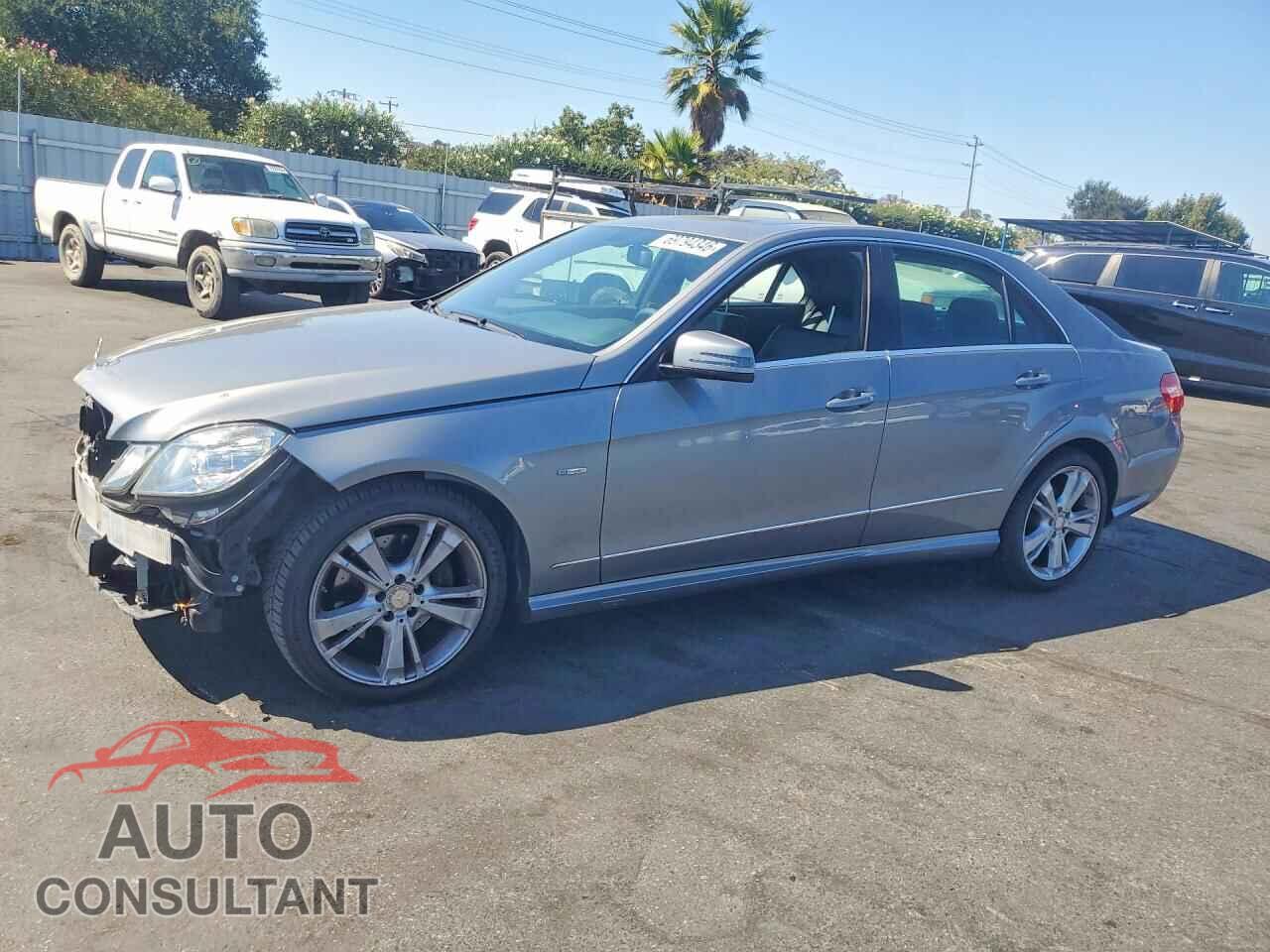 MERCEDES-BENZ E-CLASS 2012 - WDDHF5KB4CA538783