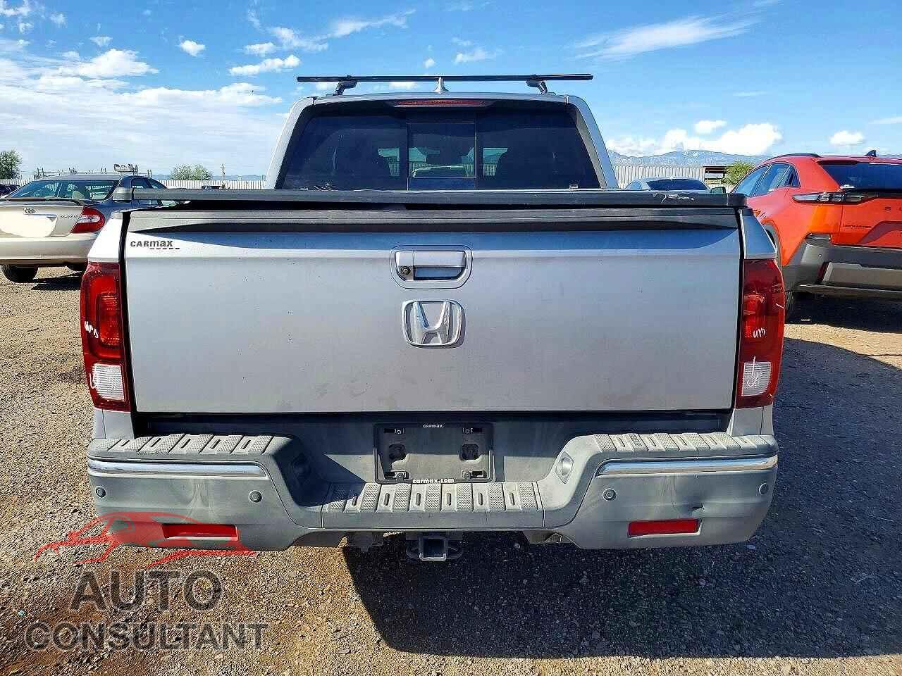 HONDA RIDGELINE 2017 - 5FPYK3F78HB024490