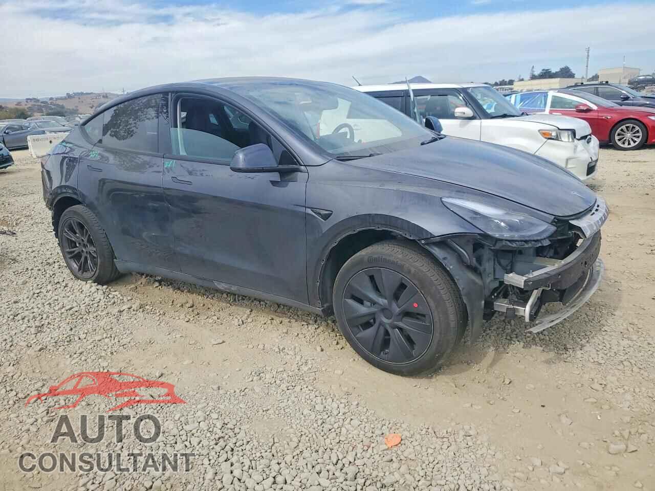 TESLA MODEL Y 2025 - 7SAYGDED1SF250730
