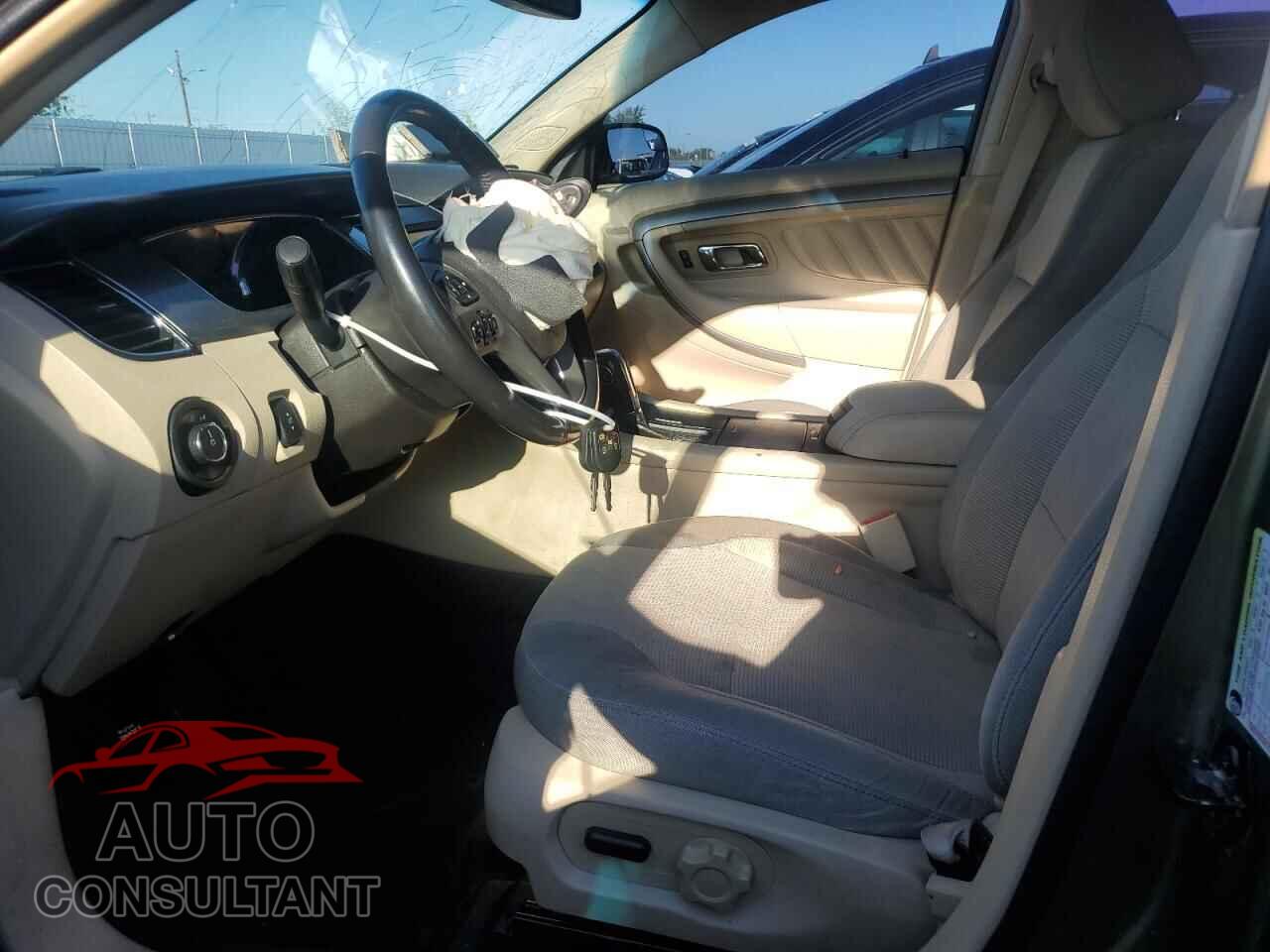 FORD TAURUS 2013 - 1FAHP2E98DG152905
