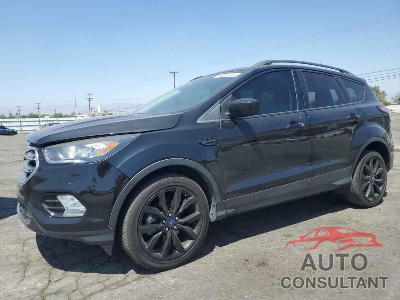 FORD ESCAPE 2018 - 1FMCU0GD9JUB94351