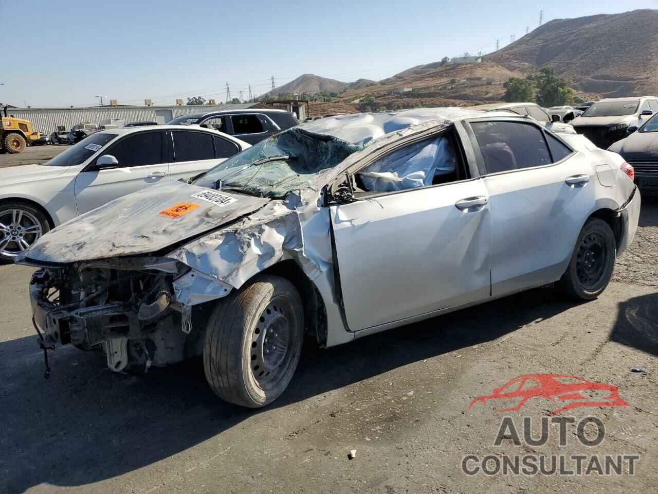 TOYOTA COROLLA 2017 - 5YFBURHEXHP721848
