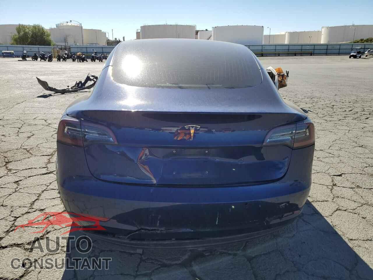 TESLA MODEL 3 2018 - 5YJ3E1EA3JF060069