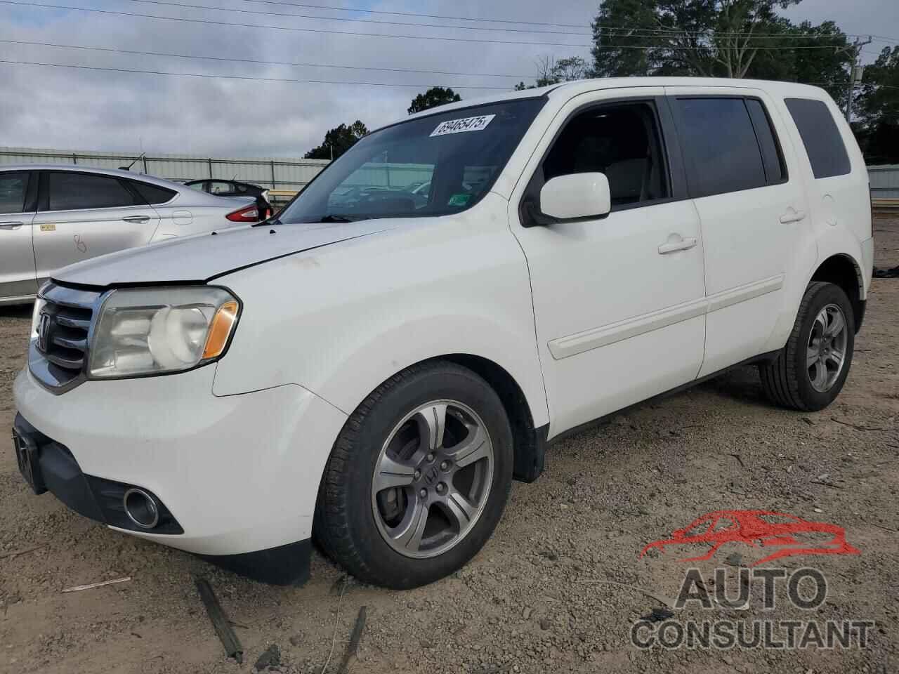 HONDA PILOT 2015 - 5FNYF4H39FB039008
