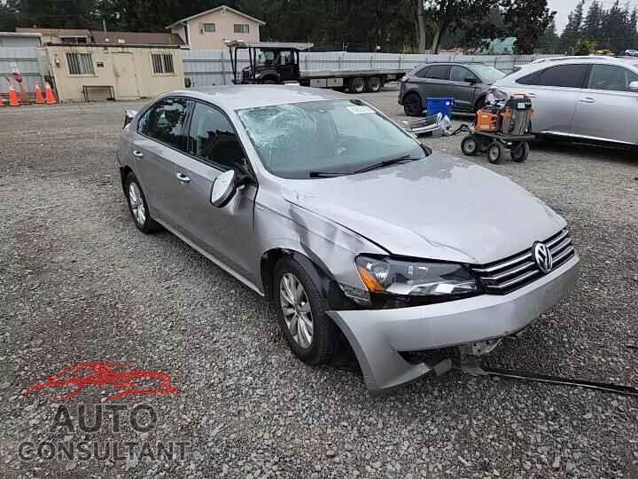 VOLKSWAGEN PASSAT 2014 - 1VWAT7A32EC083513