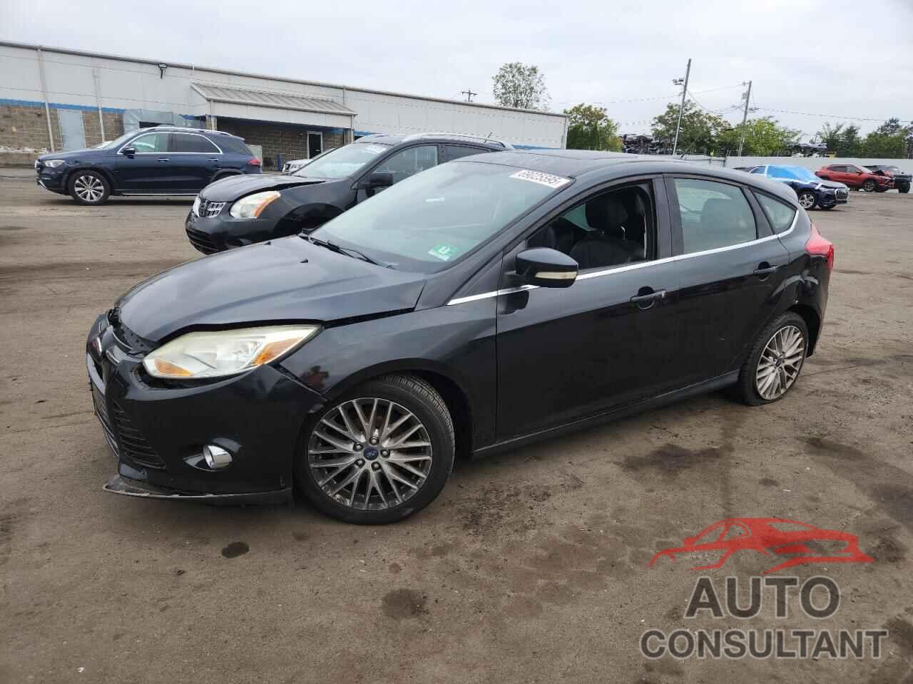 FORD FOCUS 2012 - 1FAHP3M24CL342491