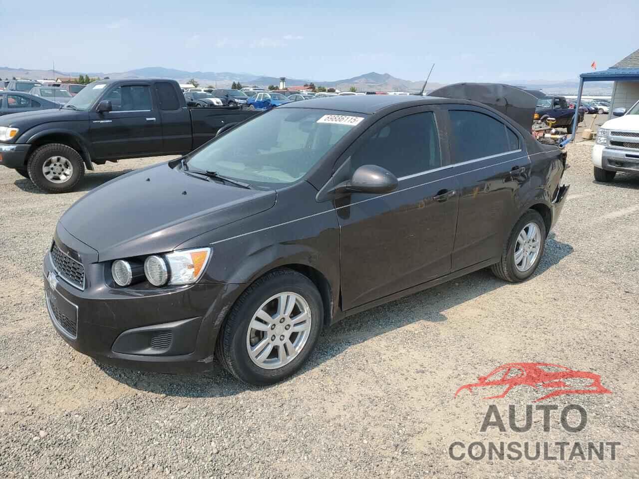CHEVROLET SONIC 2013 - 1G1JC5SHXD4204534