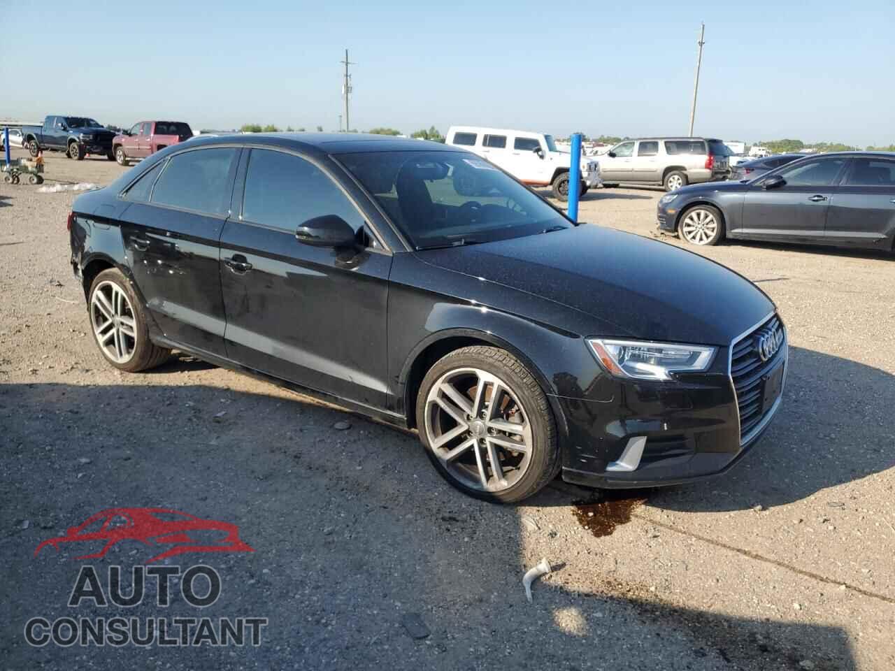 AUDI A3 2017 - WAUAUGFFXH1028520