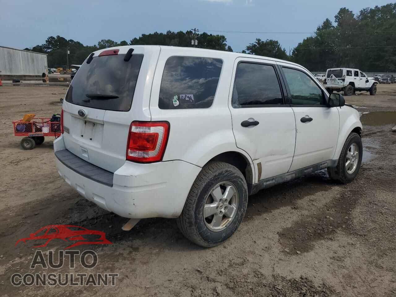 FORD ESCAPE 2011 - 1FMCU0C73BKB79583