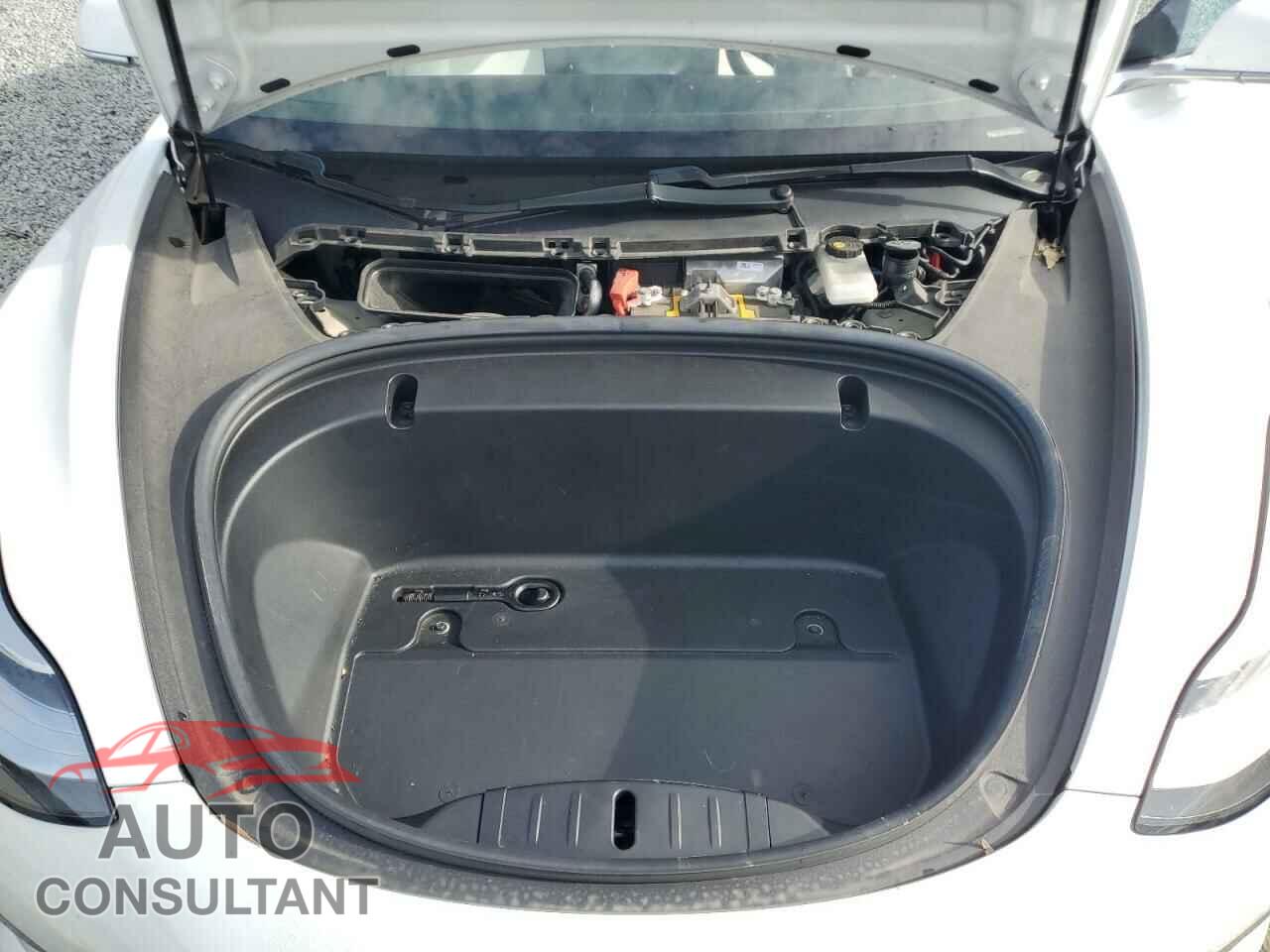 TESLA MODEL 3 2020 - 5YJ3E1EB4LF622685