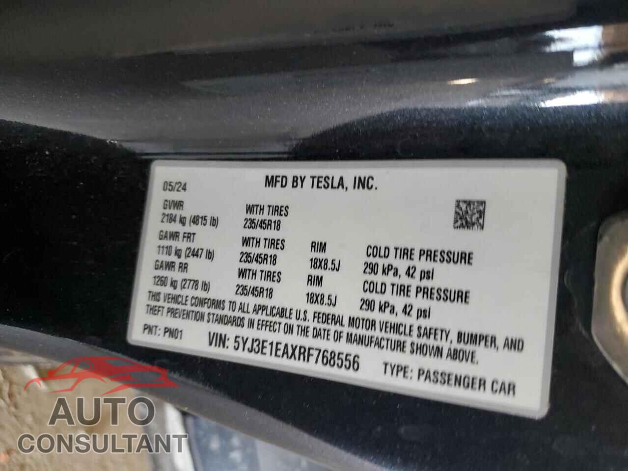 TESLA MODEL 3 2024 - 5YJ3E1EAXRF768556