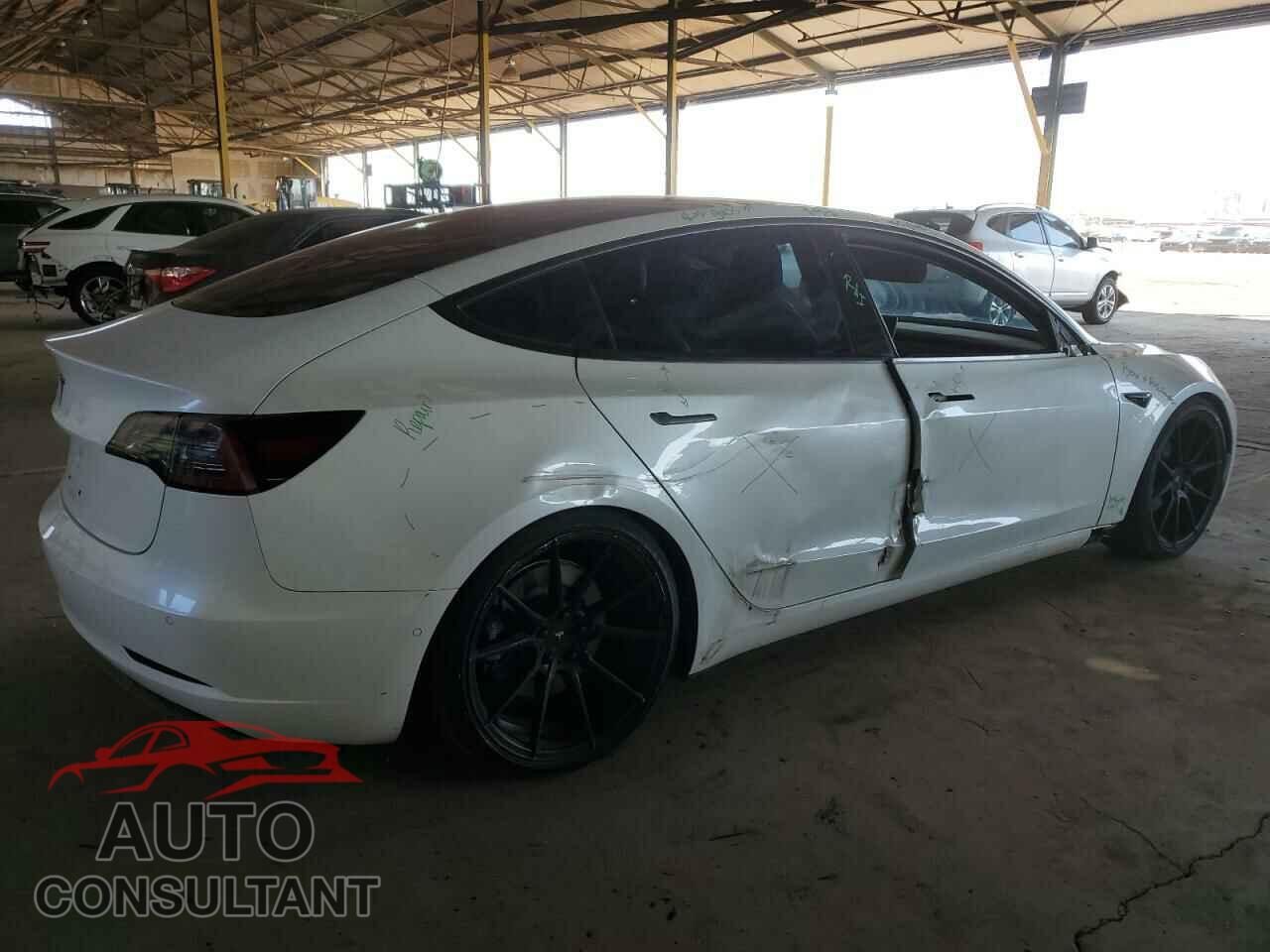 TESLA MODEL 3 2018 - 5YJ3E1EA2JF005743