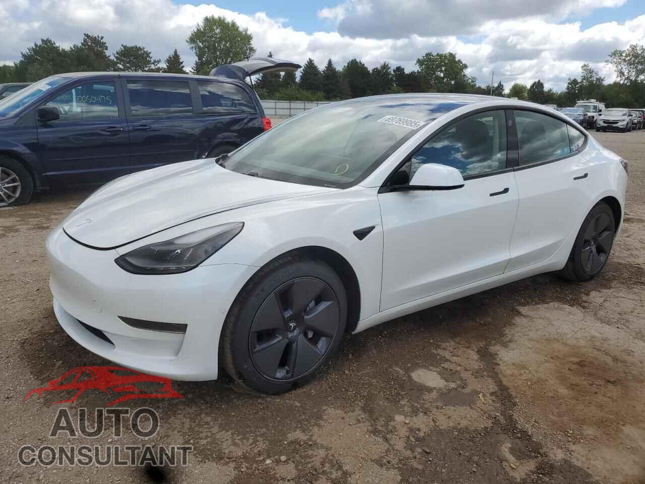 TESLA MODEL 3 2021 - 5YJ3E1EA1MF961283