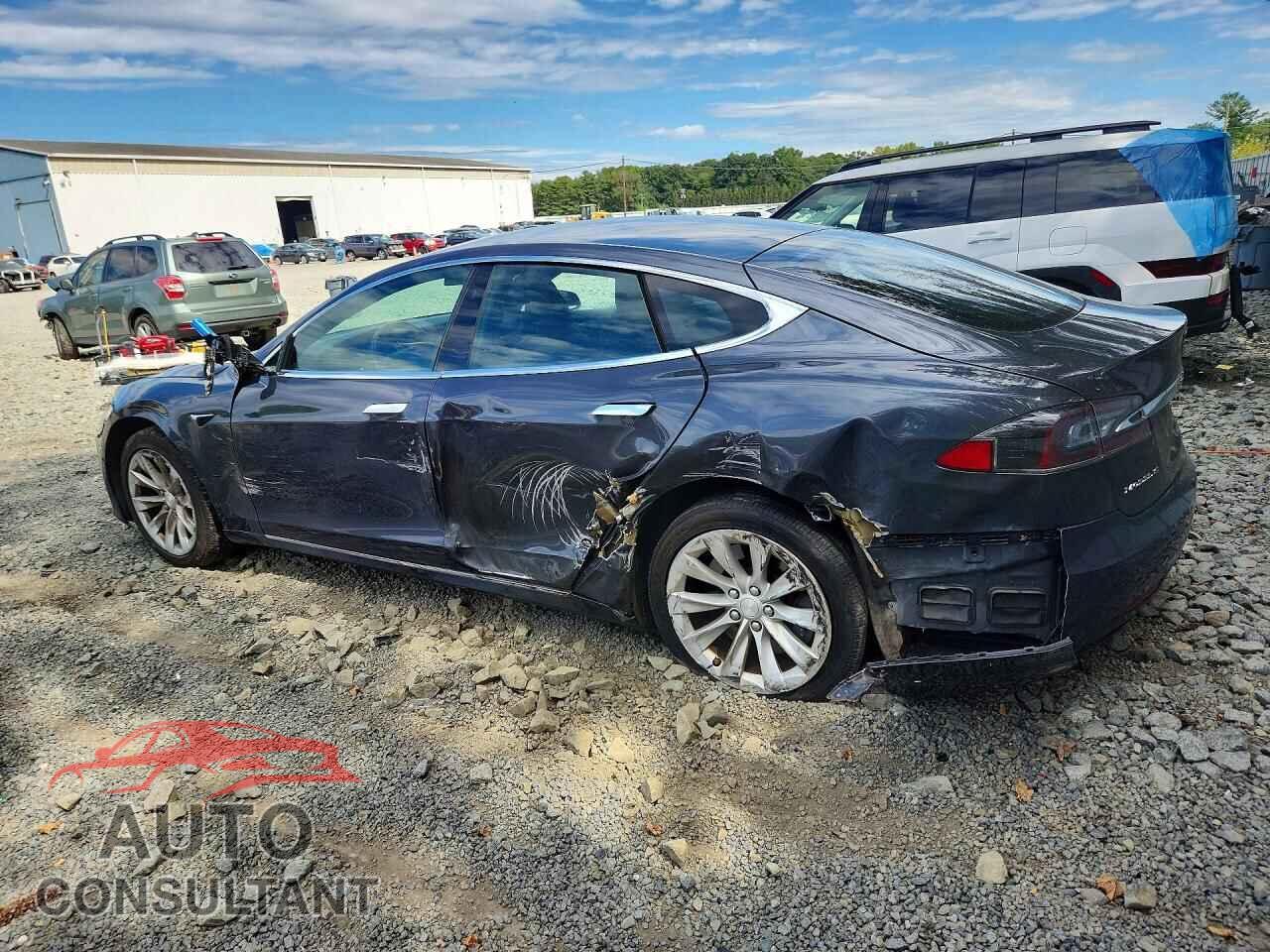 TESLA MODEL S 2018 - 5YJSA1E25JF276148