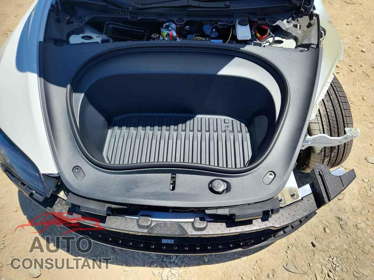 TESLA MODEL 3 2026 - 5YJ3E1EAXTF153335