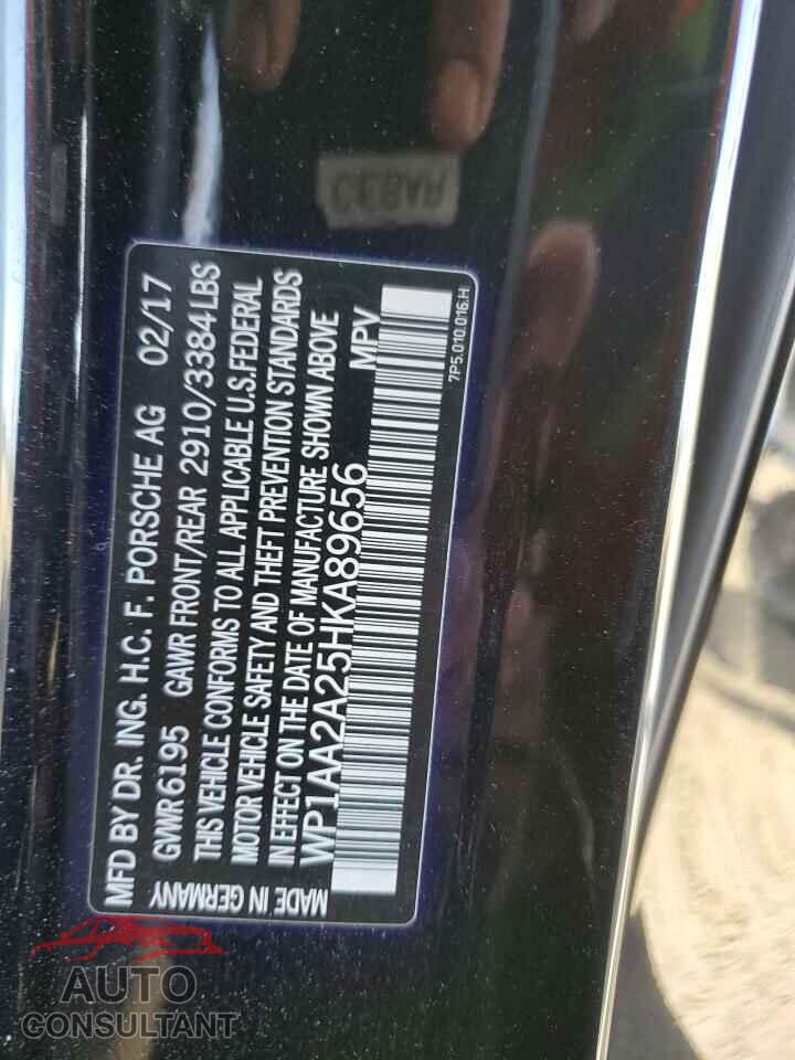PORSCHE CAYENNE 2017 - WP1AA2A25HKA89656
