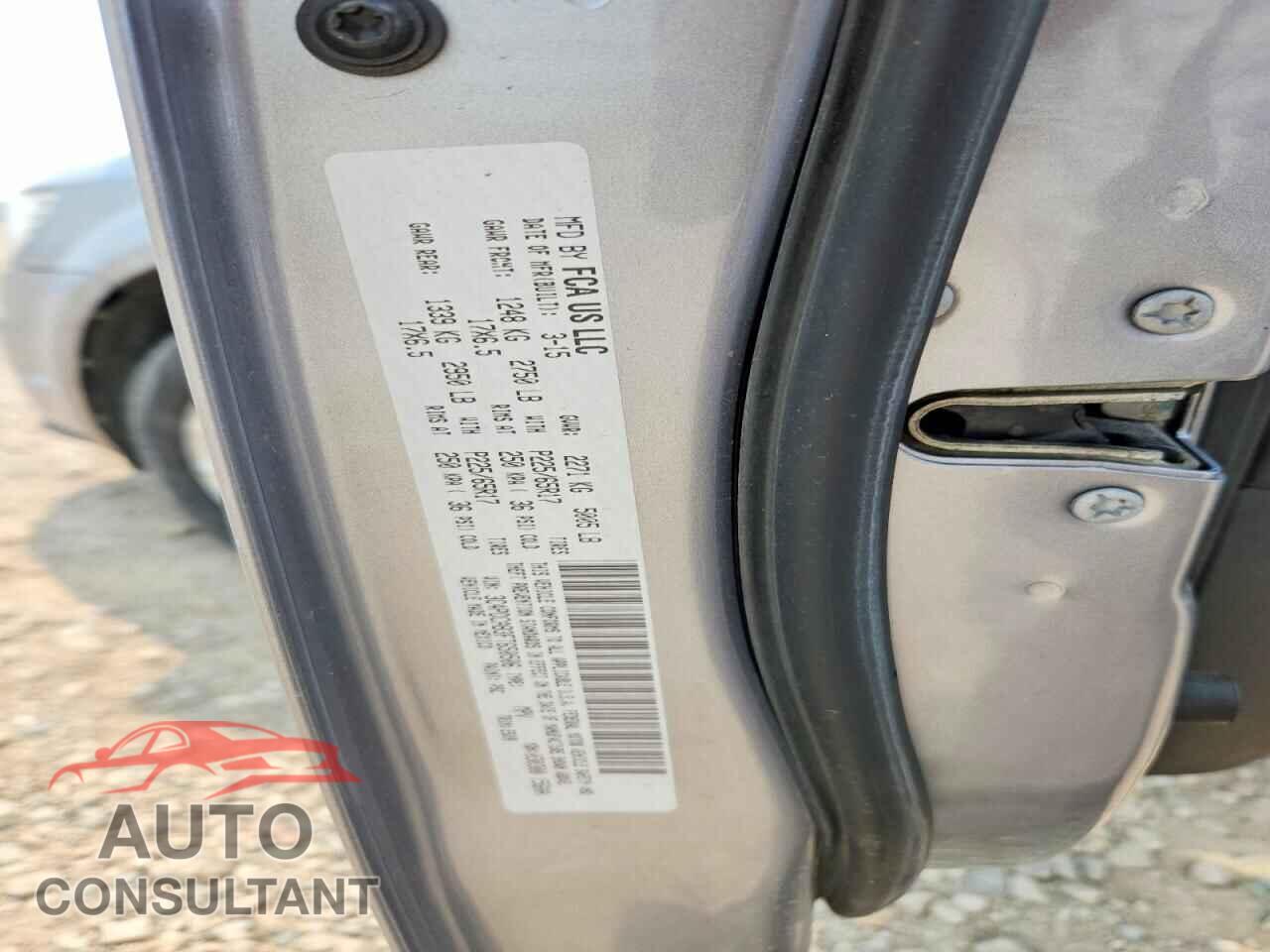 DODGE JOURNEY 2015 - 3C4PDCAB3FT650506
