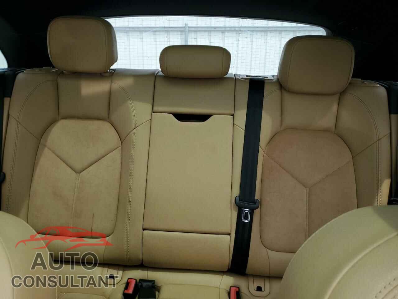 PORSCHE MACAN 2017 - WP1AA2A55HLB05665