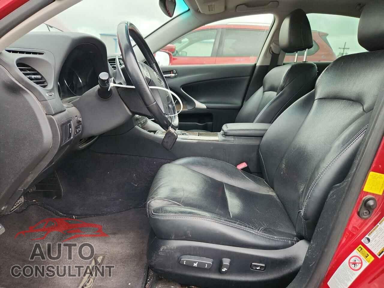 LEXUS IS 2012 - JTHBF5C2XC5173497