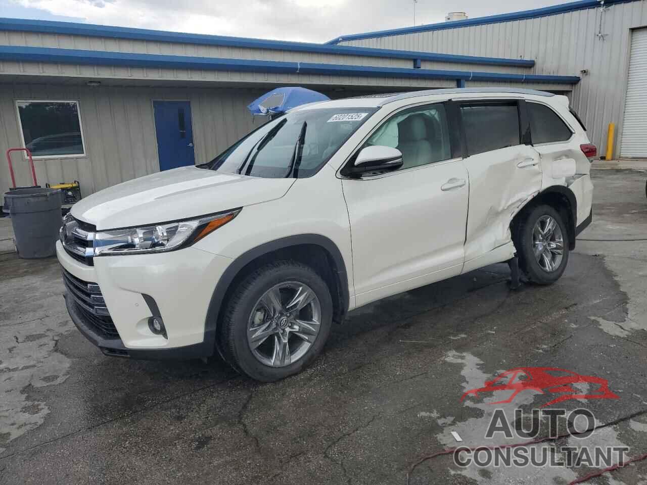 TOYOTA HIGHLANDER 2019 - 5TDYZRFH4KS298837