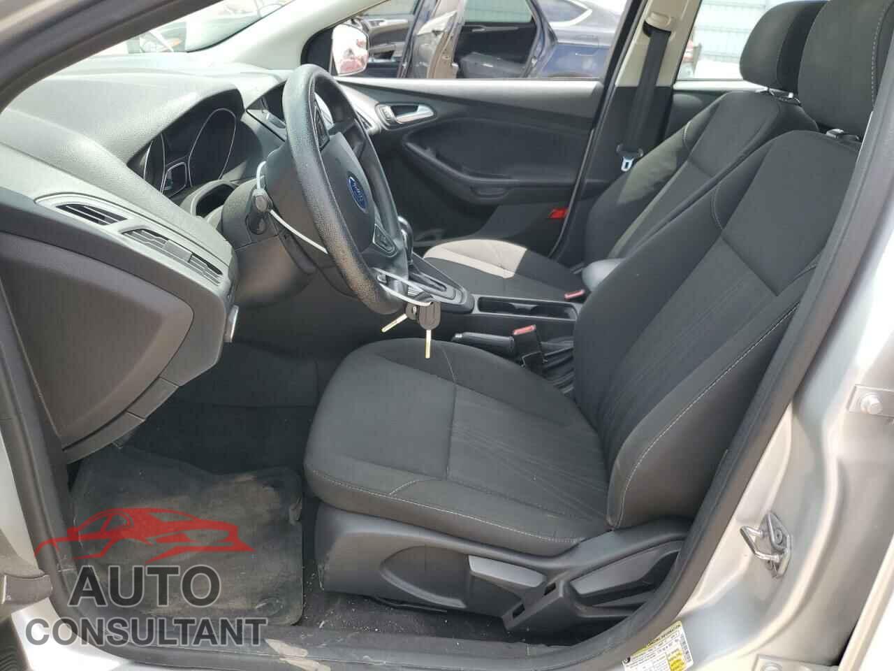 FORD FOCUS 2016 - 1FADP3F2XGL365517
