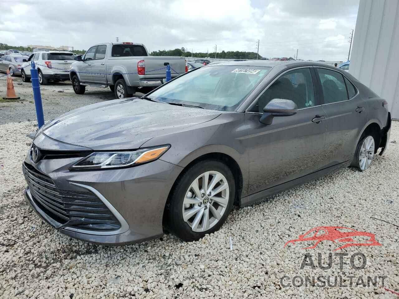 TOYOTA CAMRY 2024 - 4T1C11AK1RU226517