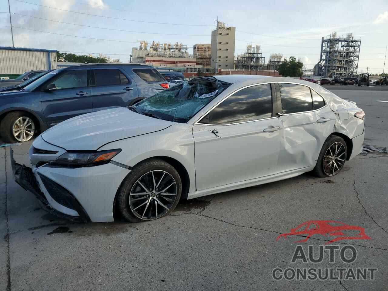 TOYOTA CAMRY 2022 - 4T1G11AK1NU023624