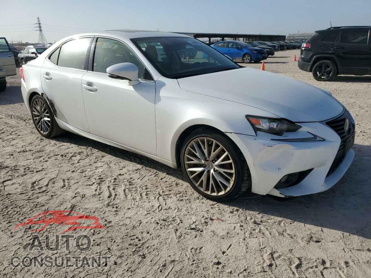 LEXUS IS 2014 - JTHBF1D25E5003302