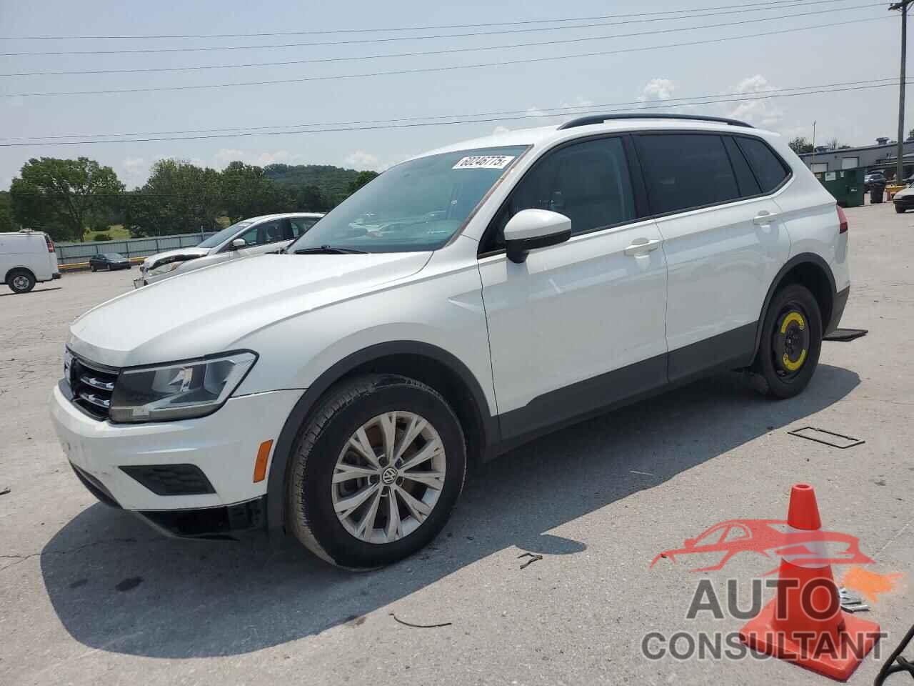 VOLKSWAGEN TIGUAN 2018 - 3VV1B7AX4JM109225
