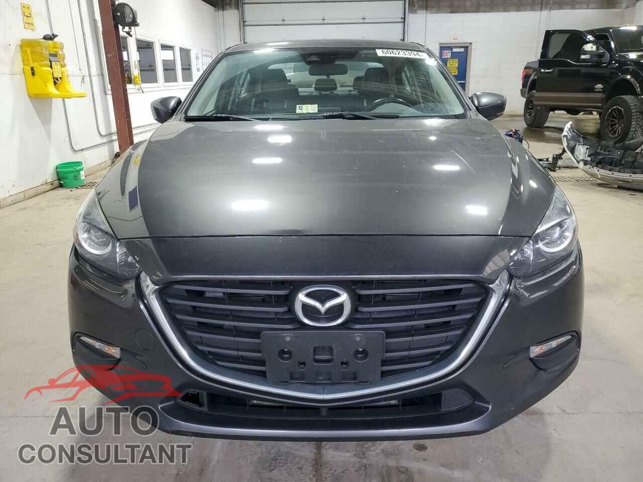 MAZDA 3 2017 - 3MZBN1V76HM113821