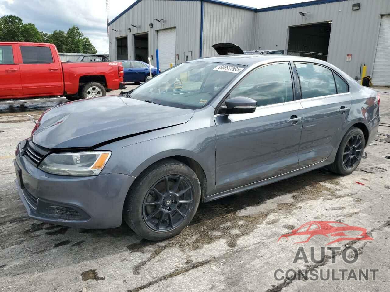 VOLKSWAGEN JETTA 2013 - 3VWBX7AJ0DM406879