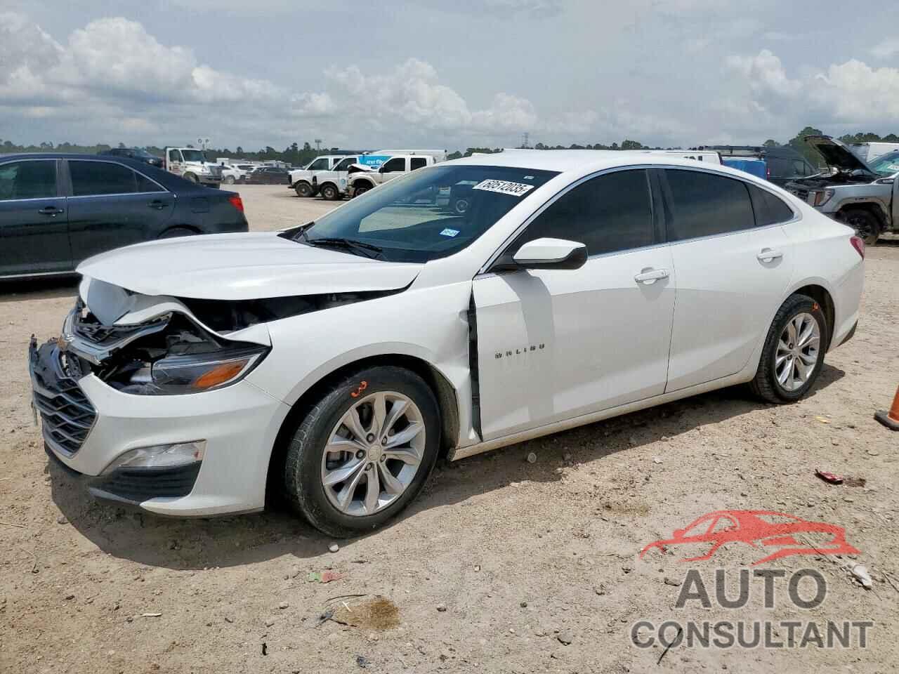 CHEVROLET MALIBU 2020 - 1G1ZD5ST2LF008188