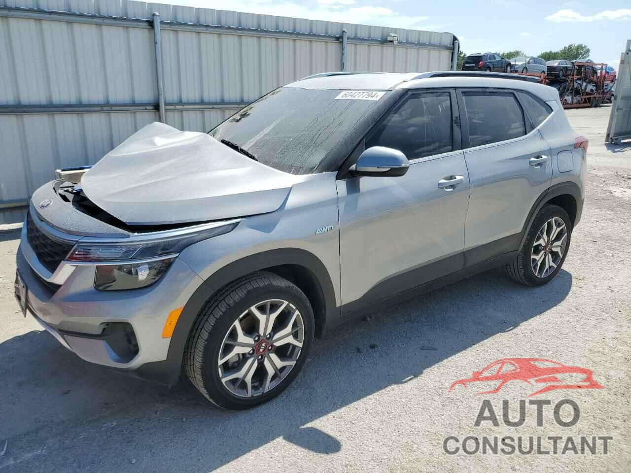 KIA SELTOS 2021 - KNDEUCA20M7148044