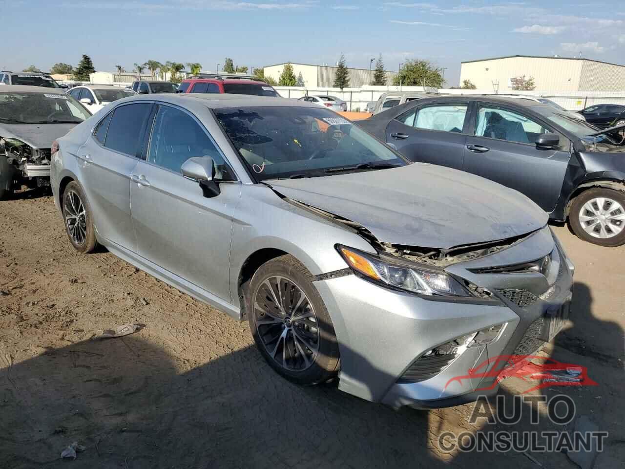 TOYOTA CAMRY 2018 - JTNB11HK7J3018038
