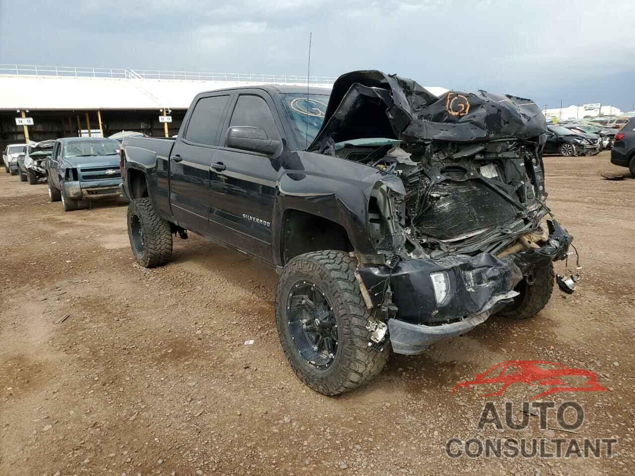 CHEVROLET SILVERADO 2018 - 3GCUKREC3JG557503