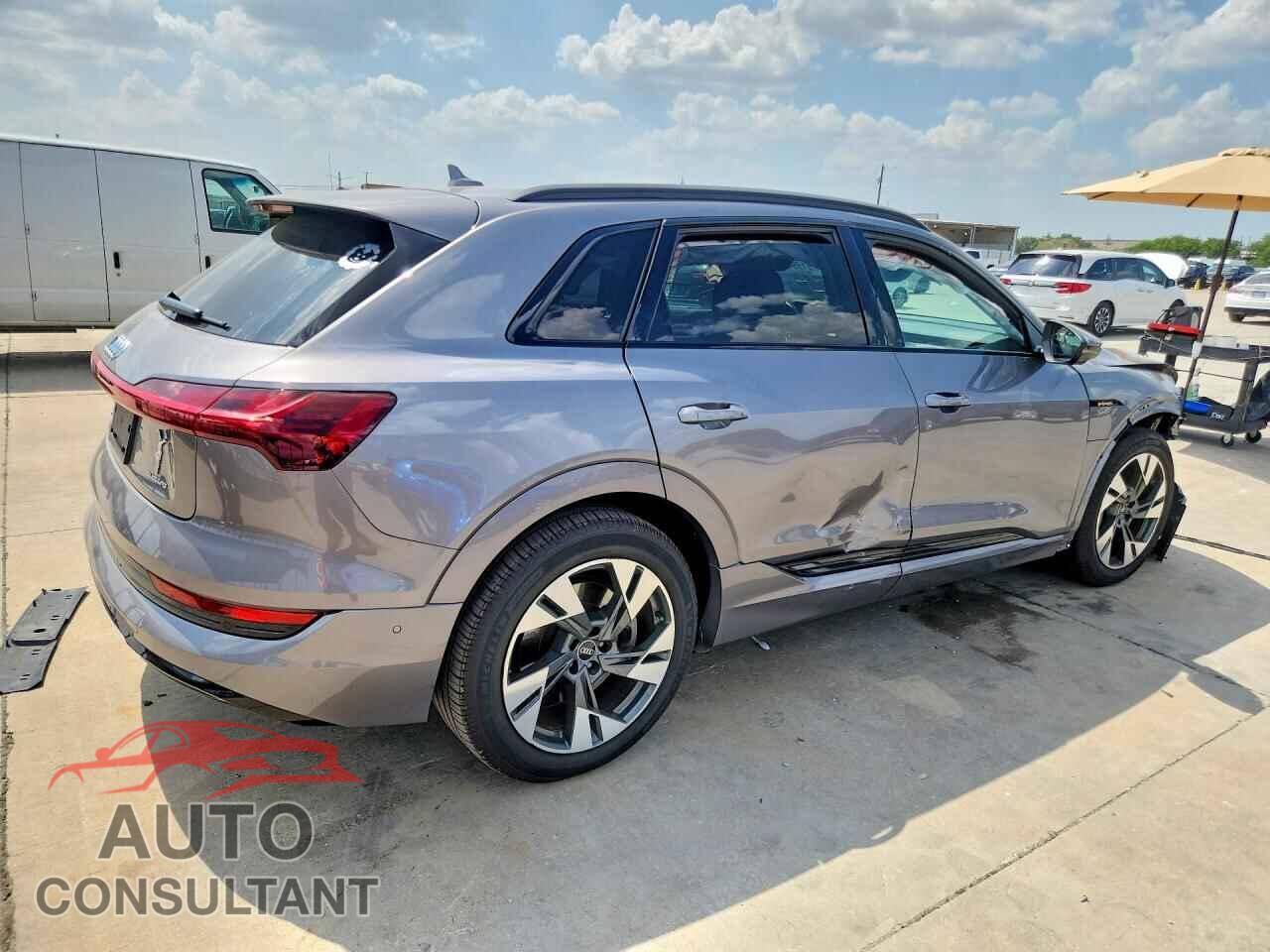 AUDI E-TRON 2021 - WA1AAAGE1MB022232