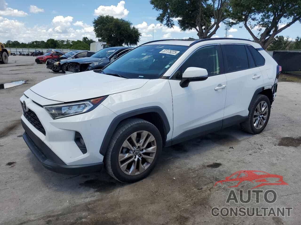 TOYOTA RAV4 2019 - JTMC1RFV7KD503621