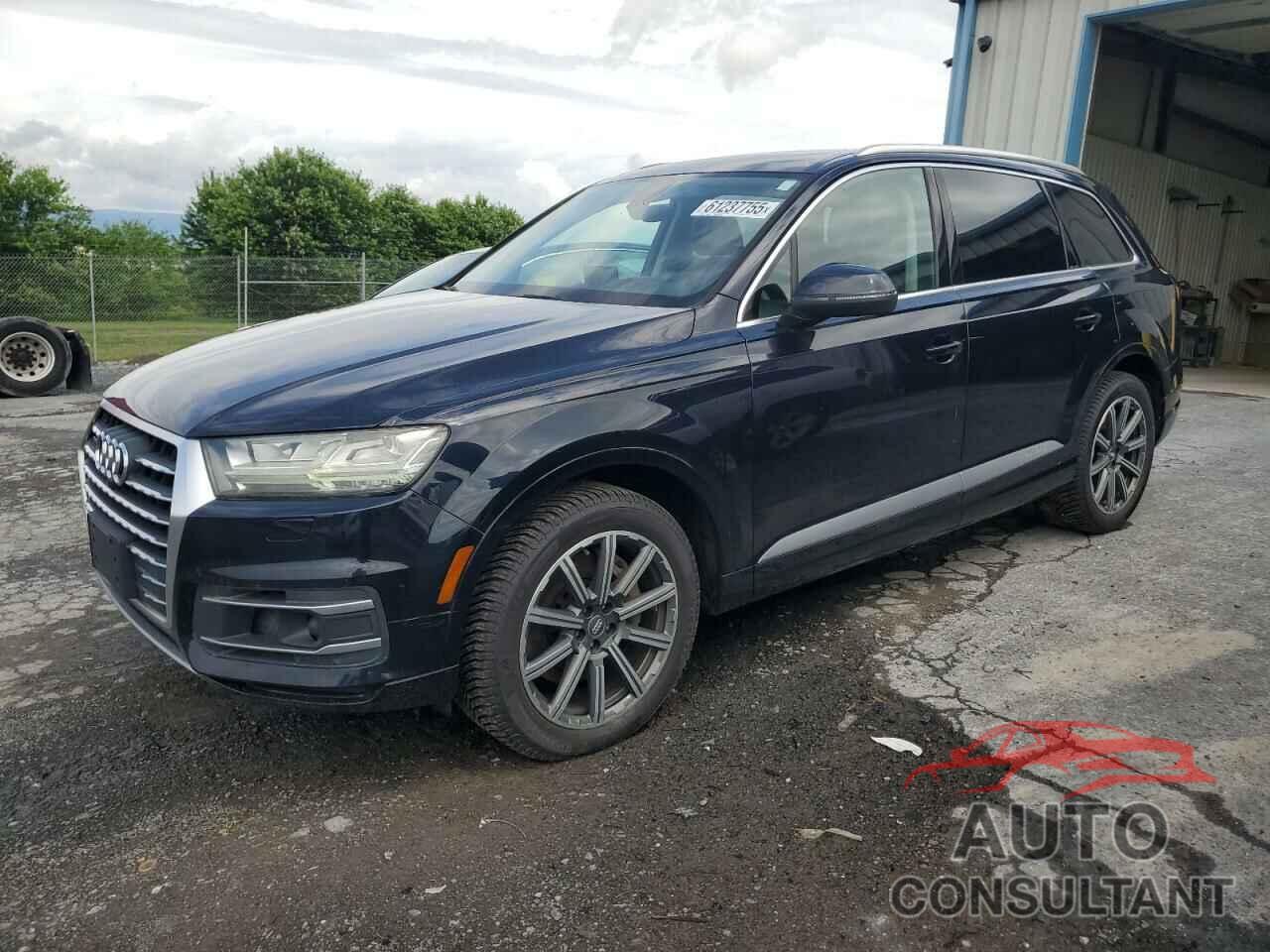 AUDI Q7 2018 - WA1VAAF76JD005530