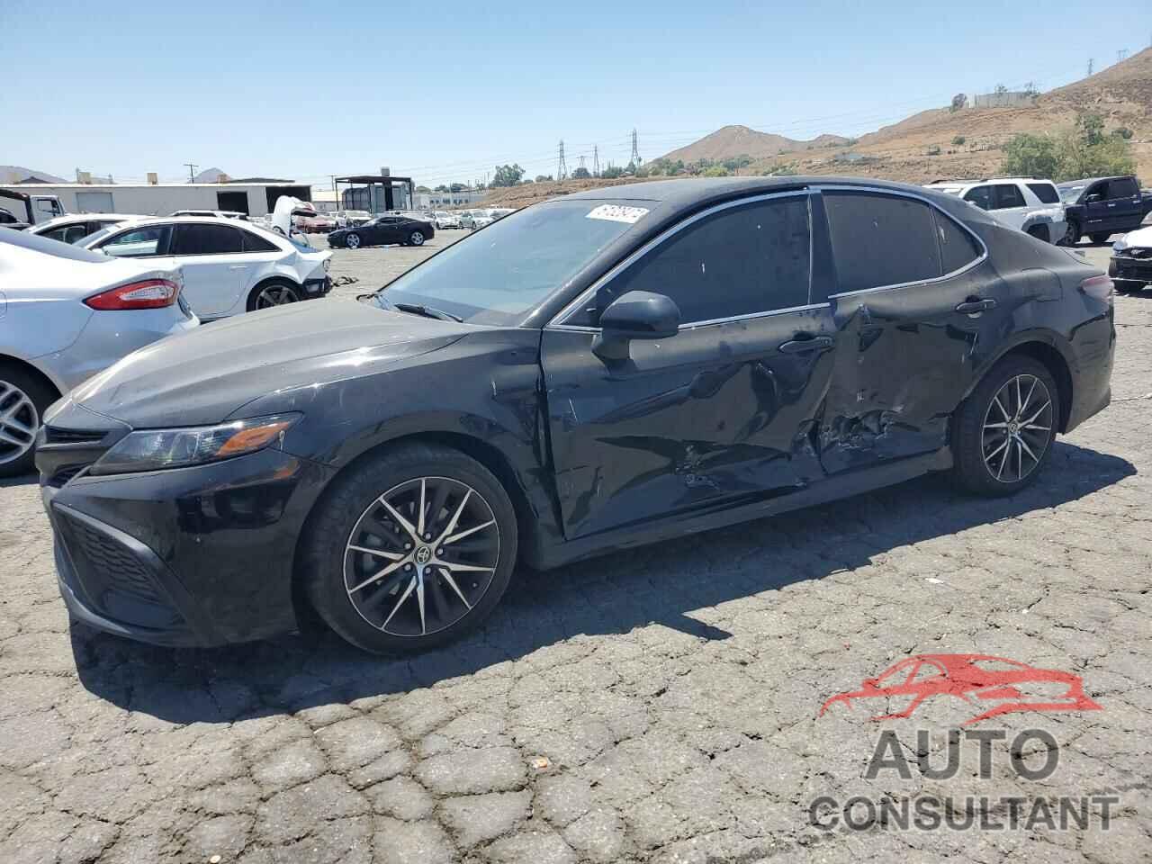 TOYOTA CAMRY 2021 - 4T1G11AK8MU591769