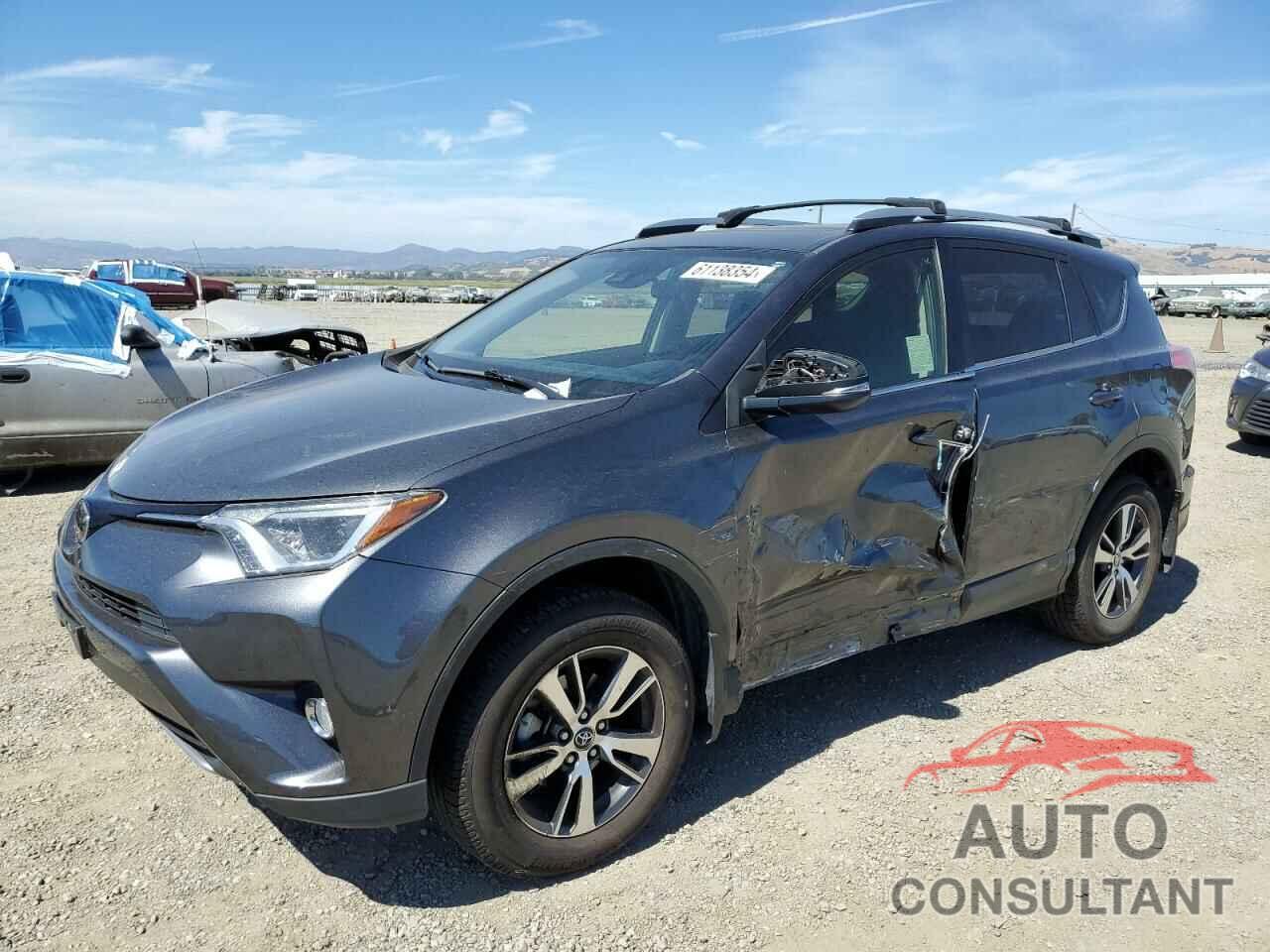 TOYOTA RAV4 2018 - JTMWFREVXJD110095