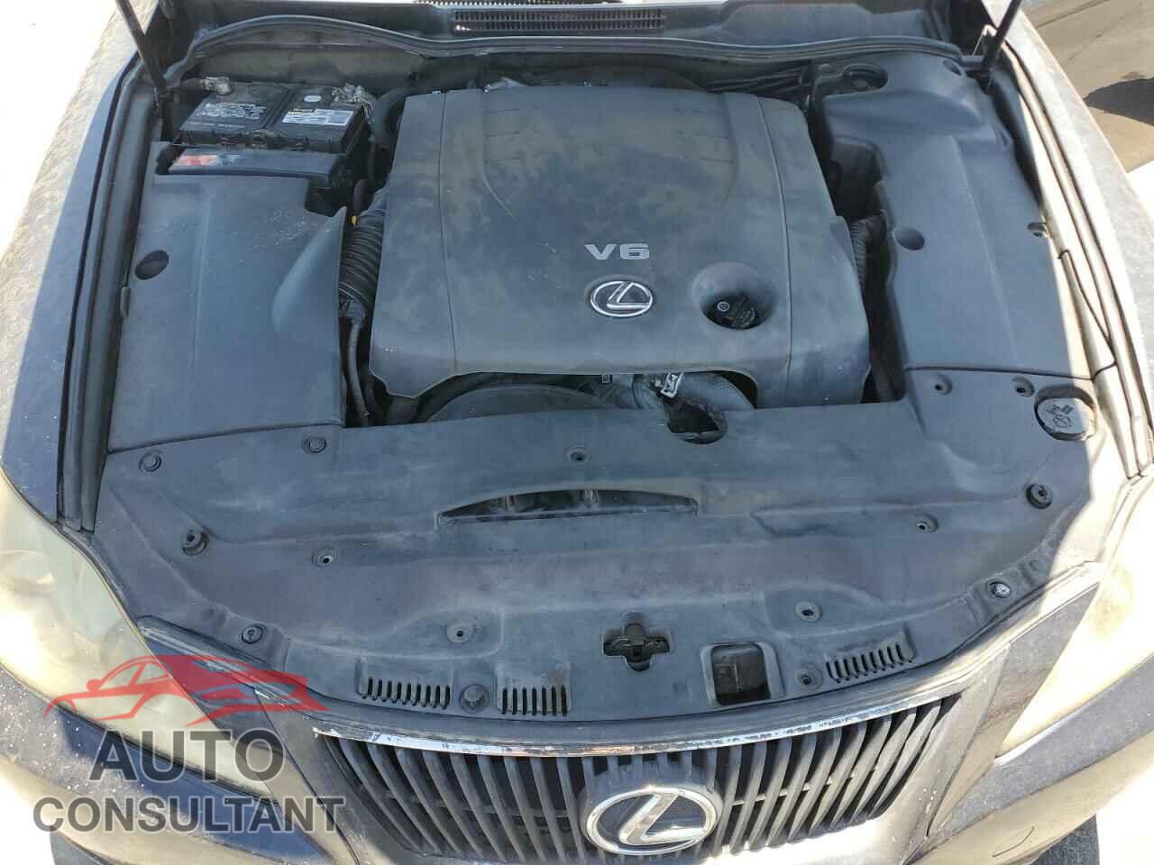 LEXUS IS 2010 - JTHBF5C21A5124105