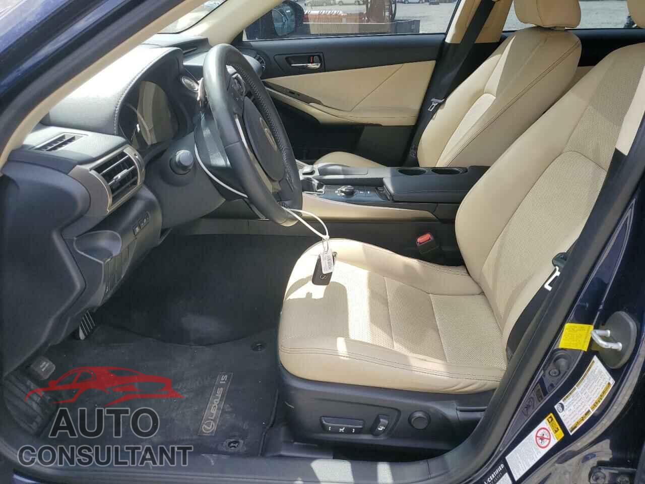 LEXUS IS 2014 - JTHCF1D25E5001263