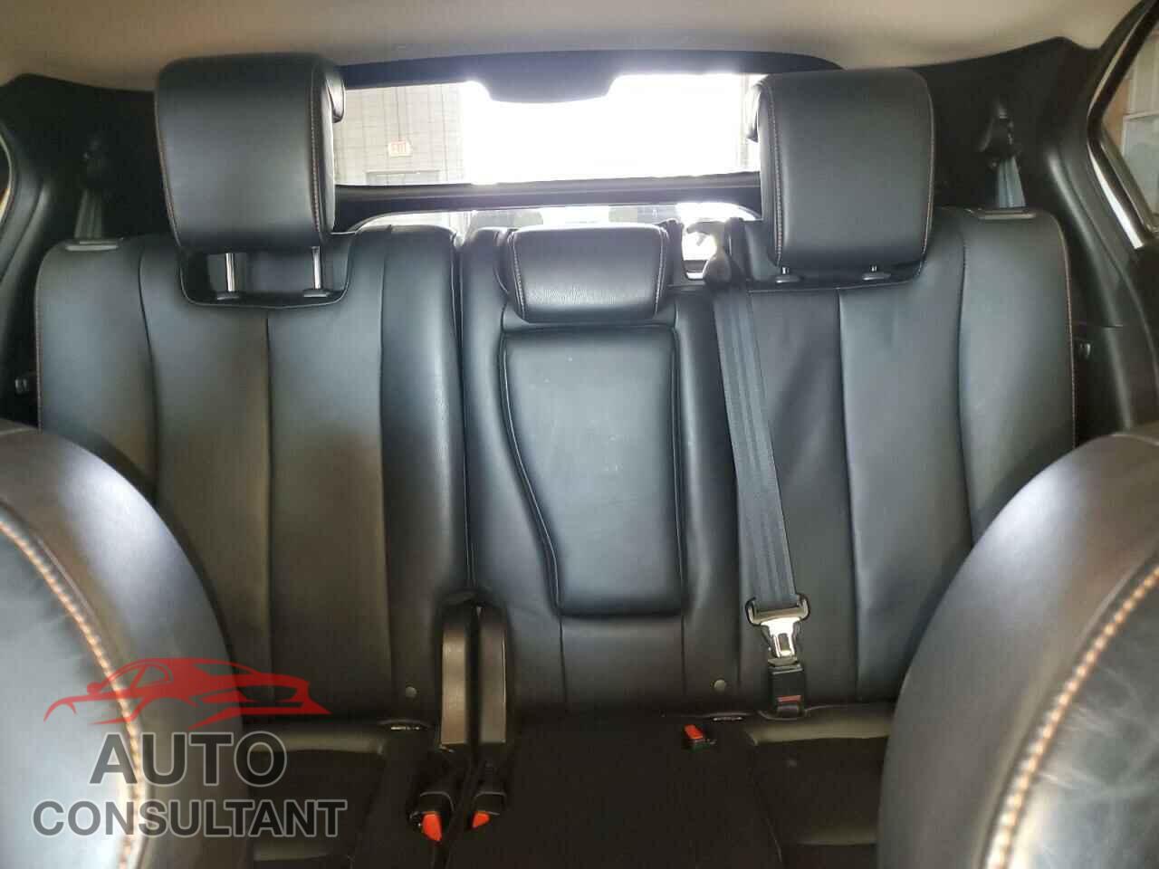 MITSUBISHI ECLIPSE 2019 - JA4AT5AA0KZ000282